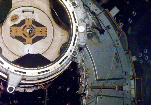 STS133-E-06691