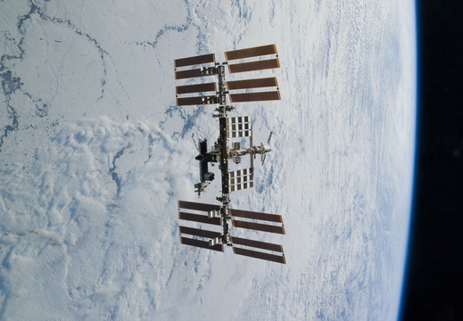 STS133-E-11173