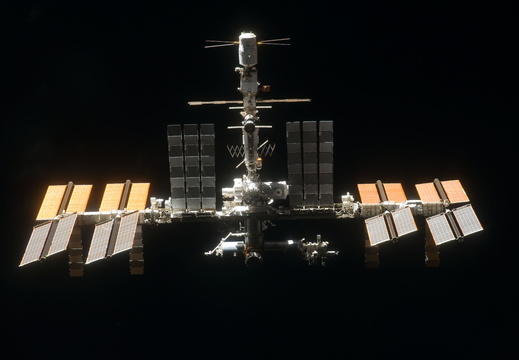 STS133-E-11242
