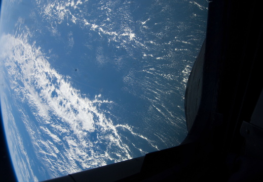 STS133-E-06938