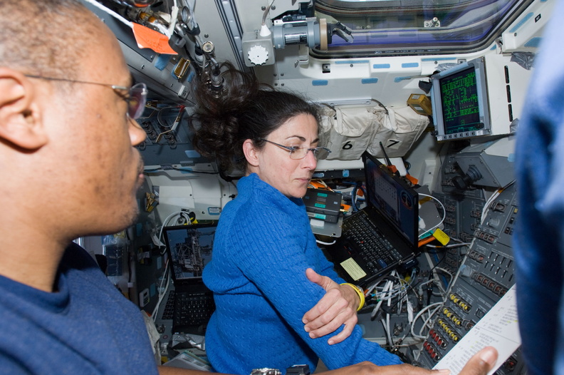 STS133-E-06874.jpg