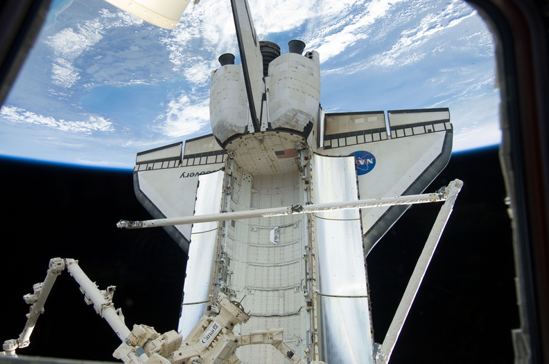 STS133-E-09054.jpg