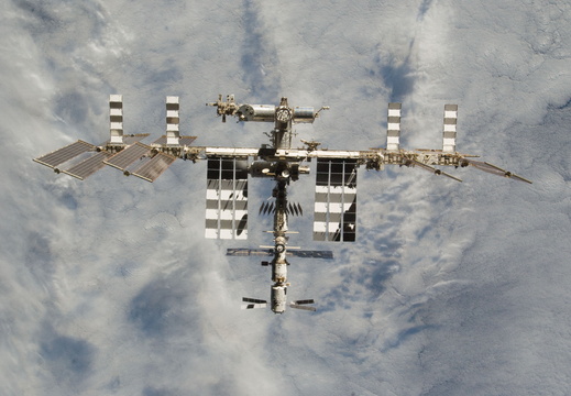 STS133-E-10399