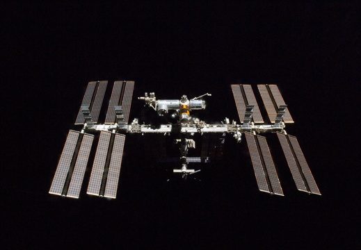 STS133-E-10369