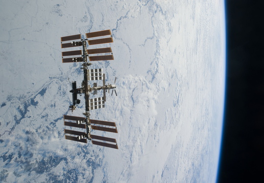 STS133-E-11182