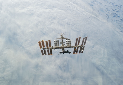 STS133-E-11195