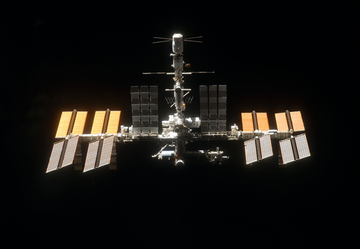 STS133-E-11258