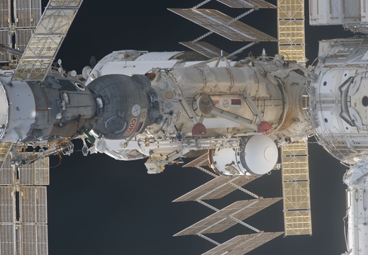 STS133-E-06472