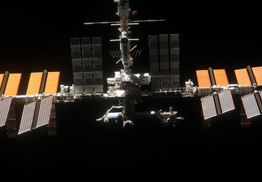 STS133-E-11251