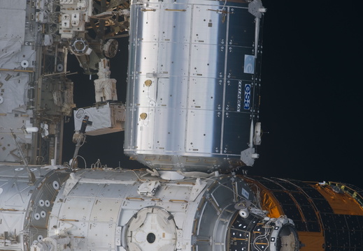 STS133-E-06450