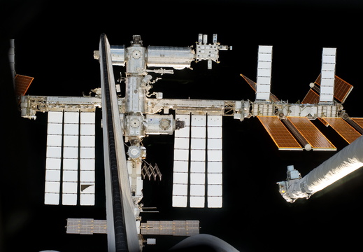 STS133-E-06679