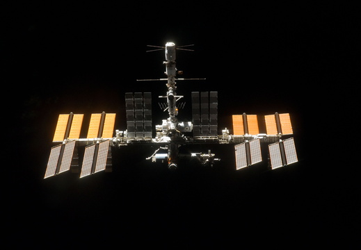 STS133-E-11260