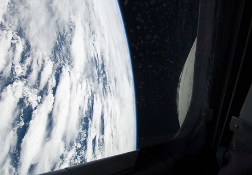 STS133-E-06895