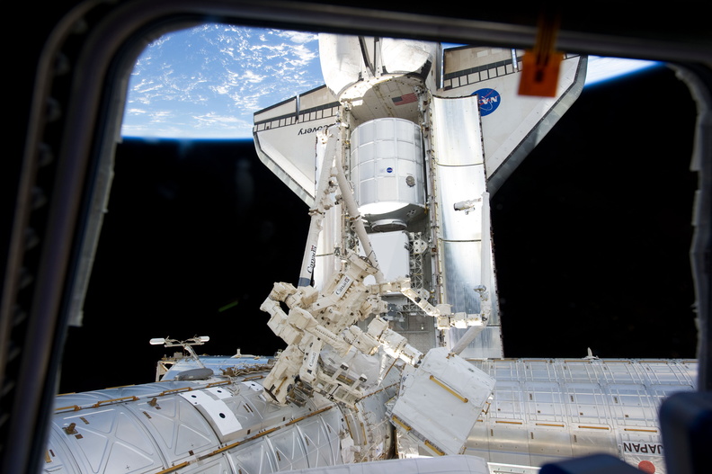 STS133-E-06560.jpg