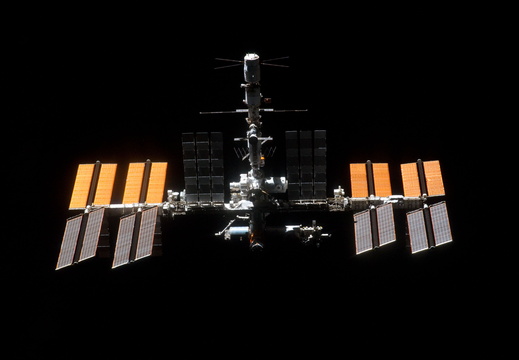 STS133-E-11266