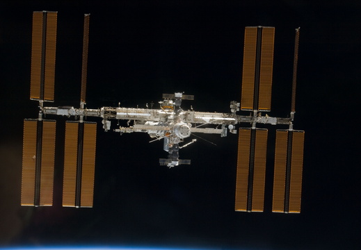 STS133-E-10503