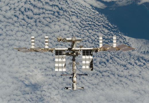STS133-E-10408