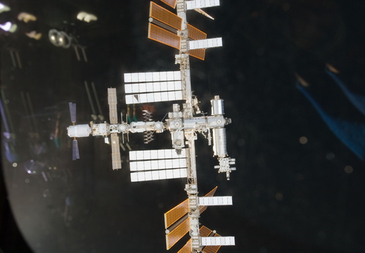 STS133-E-12232