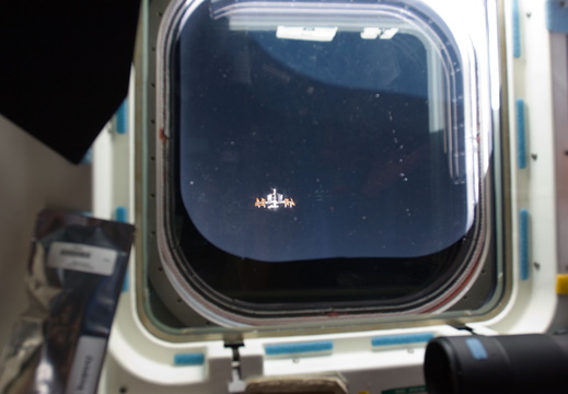 STS133-E-12218
