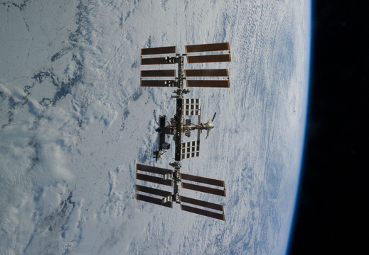 STS133-E-11170