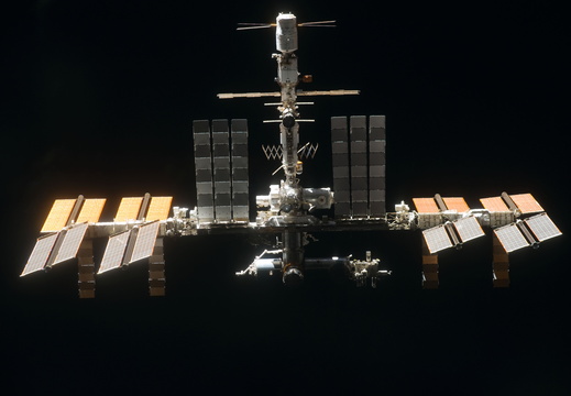 STS133-E-11233