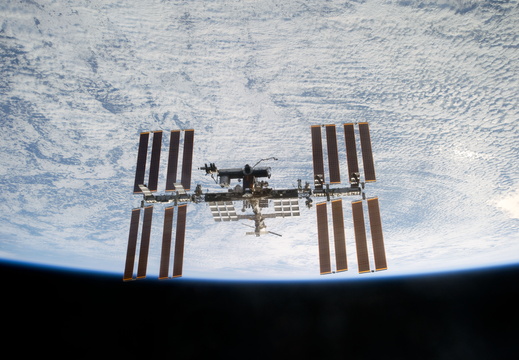 STS133-E-11155
