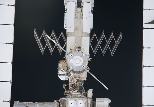 STS133-E-06428