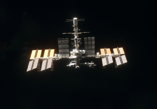 STS133-E-11254