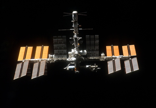 STS133-E-11263