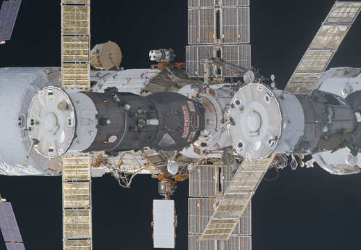 STS133-E-06460