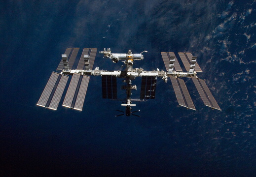 STS133-E-10377