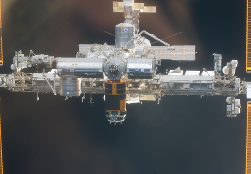 STS133-E-10549
