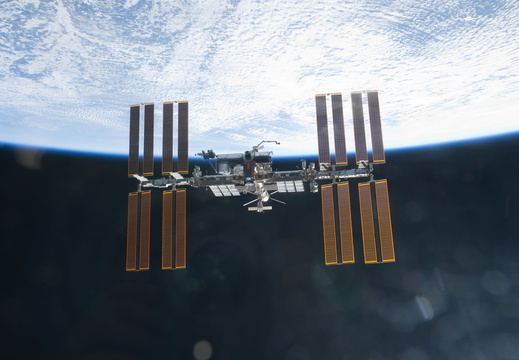 STS133-E-11144