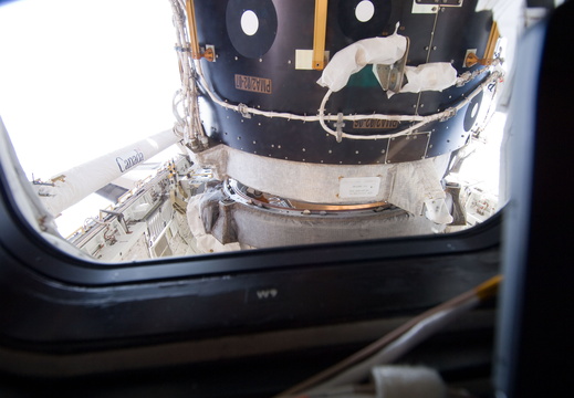 STS133-E-06726