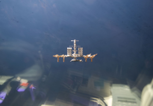 STS133-E-11215