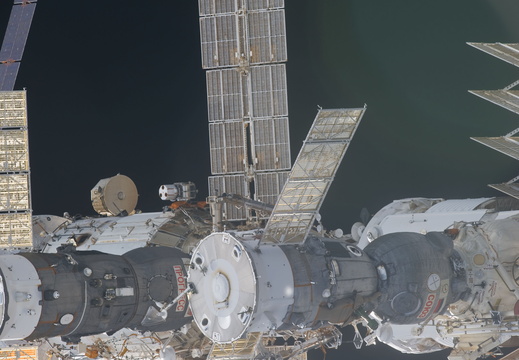 STS133-E-06470