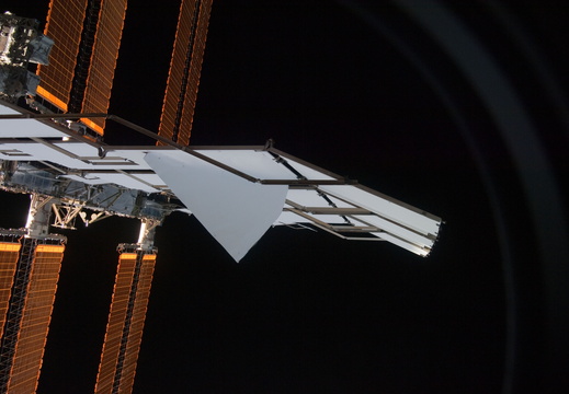 STS132-E-08735