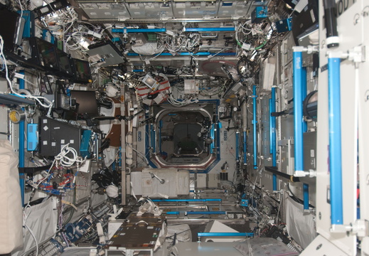 STS132-E-08761