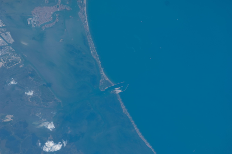 STS132-E-11429.jpg