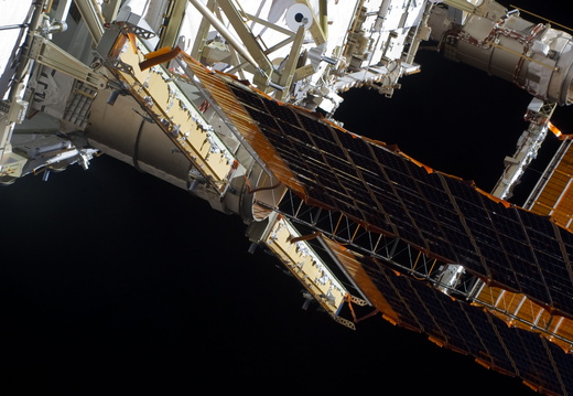 STS132-E-09248