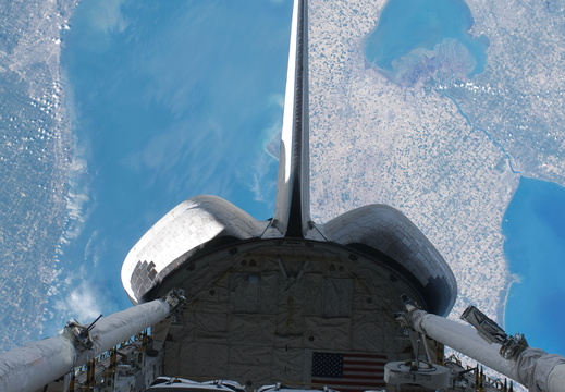 STS132-E-11677