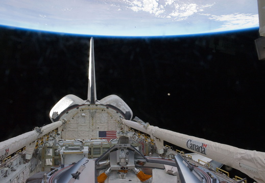 STS132-E-12765
