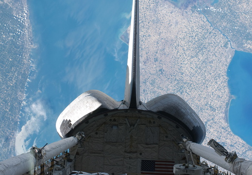 STS132-E-11691