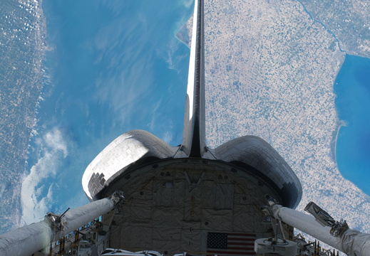 STS132-E-11696