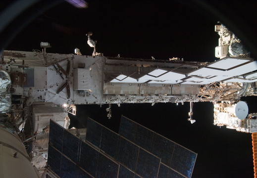STS132-E-08734
