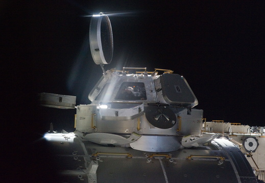 STS132-E-08857