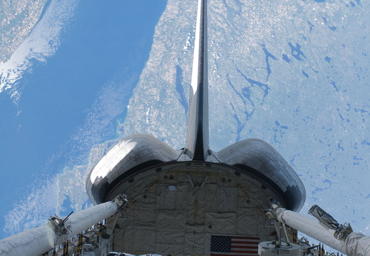 STS132-E-11718