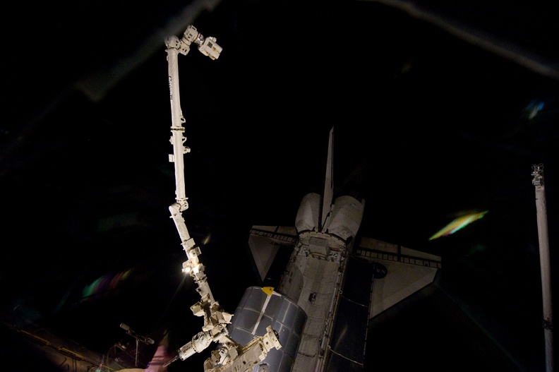 STS131-E-08014.jpg