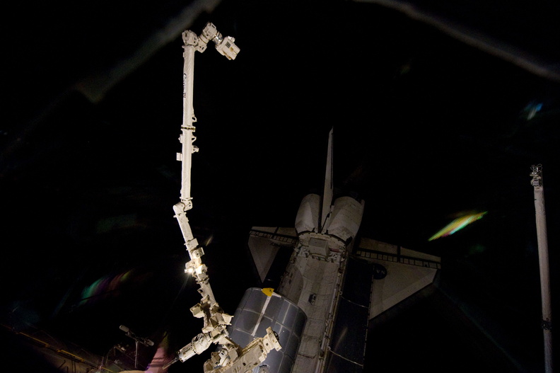 STS131-E-08011.jpg
