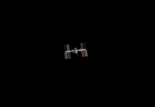 STS131-E-07013